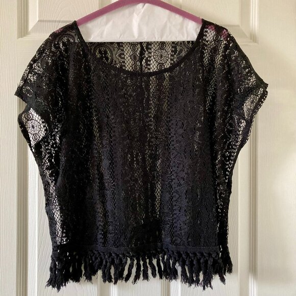 Great Condition, BLACK Crochet Lace Swim Cover Up Top or Layering Top - Picture 1 of 3